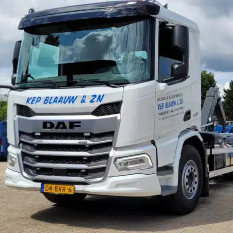 Ausgelieferter LKW DAF XD 410 FA an Kep Blaauw & Zn Grond- en Sloopwerken B.V.