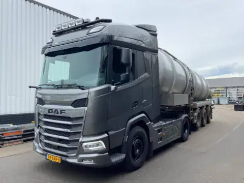 Ausgelieferter LKW DAF XF 480 FT an Landbouwbedrijf Salimans B.V.